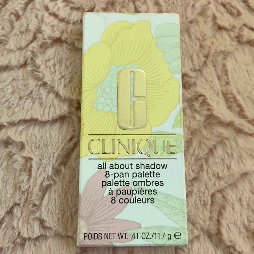 Clinique all about shadow 8-pan mirrored palette